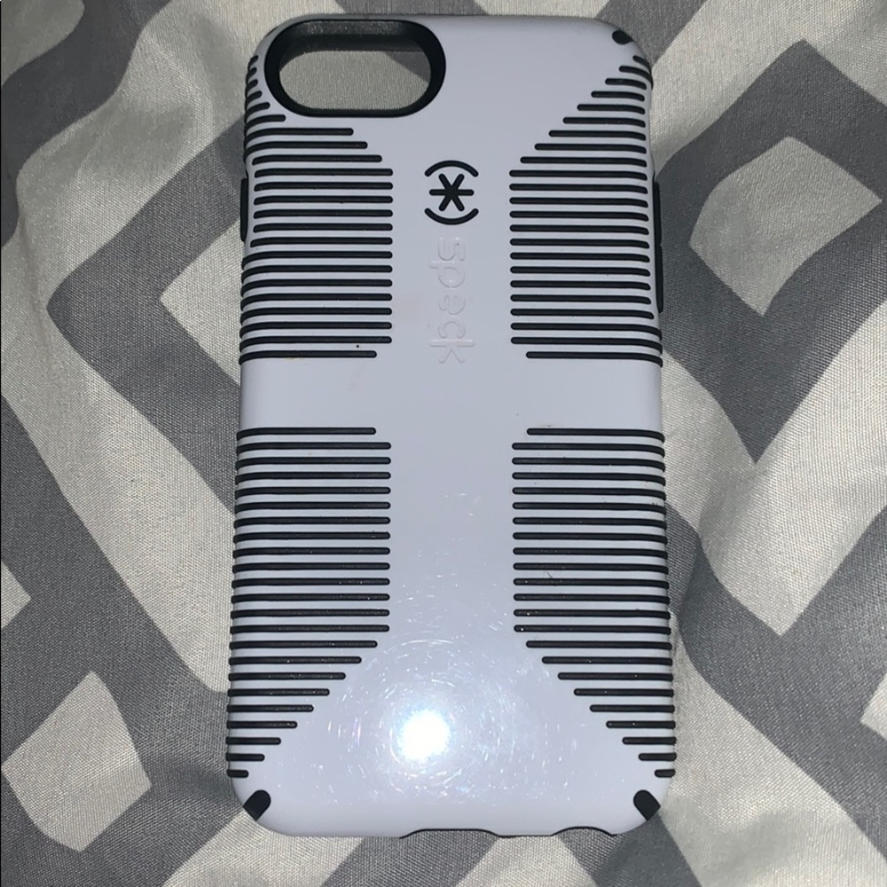 iPhone 7 speck case